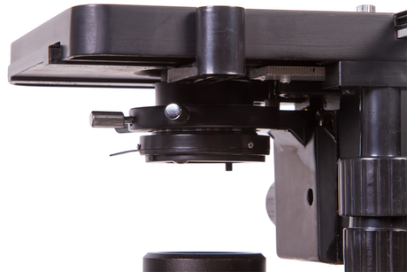 Микроскоп Levenhuk D740T 5,1 Мпикс, тринокулярный