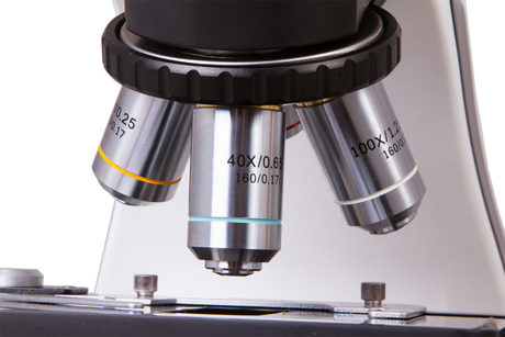 Микроскоп Levenhuk MED 900T, тринокулярный